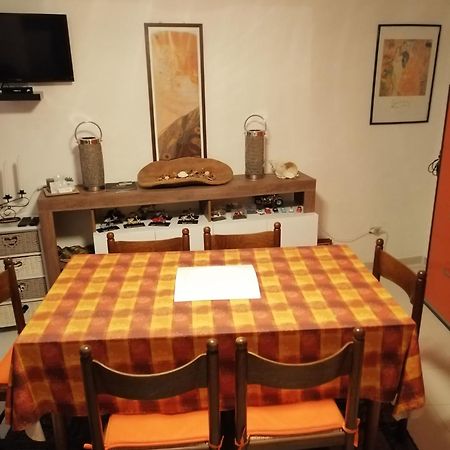 Luni Casa Dolce Casa Posto Accogliente Tranquillo Apartment Nicola Luaran gambar